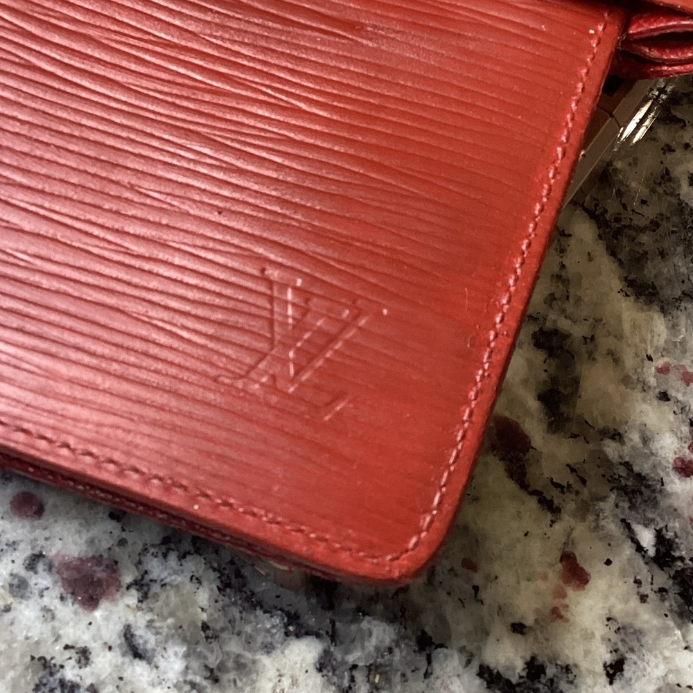 ❤️Louis Vuitton MM Red Epi Leather Medium Ring Agenda Cover Organizer - Picture 2 of 16